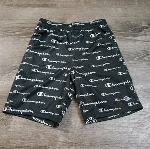 Champion Shorts Boys Size L